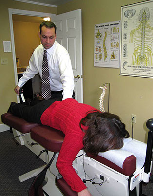 Flexion Distraction Chiropractor Rotterdam Schenectady Guilderland Back Pain Help